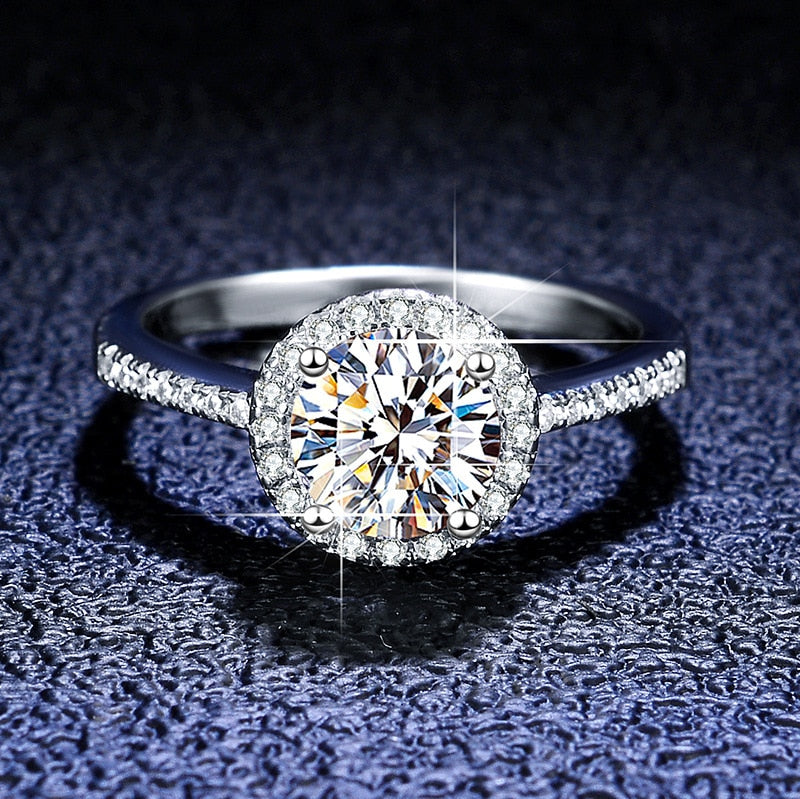 Moissanite Diamond Engagement Ring